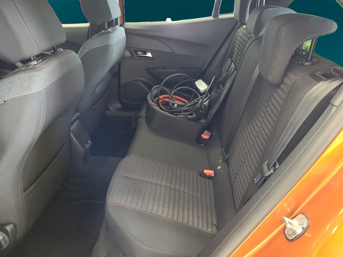 Peugeot e-2008 vaihtoauto