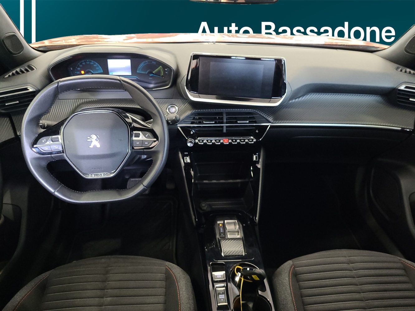 Peugeot e-2008 vaihtoauto