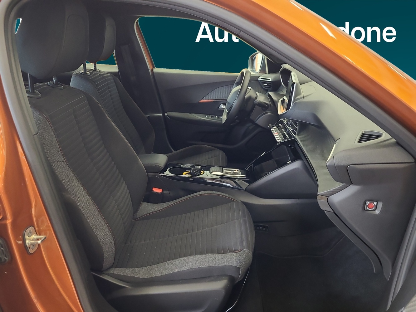 Peugeot e-2008 vaihtoauto