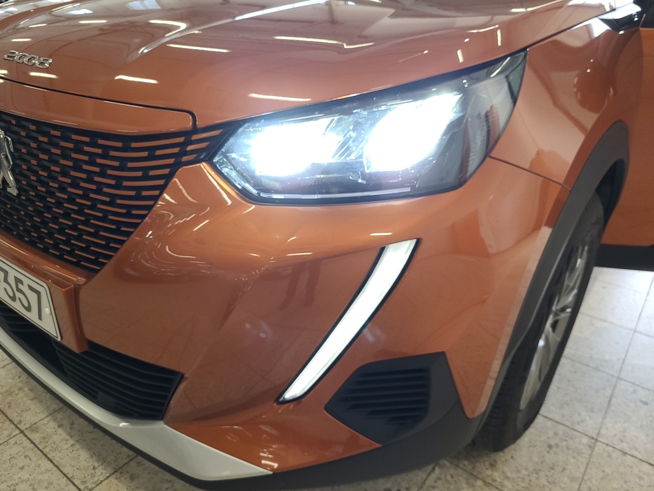 Peugeot e-2008 vaihtoauto
