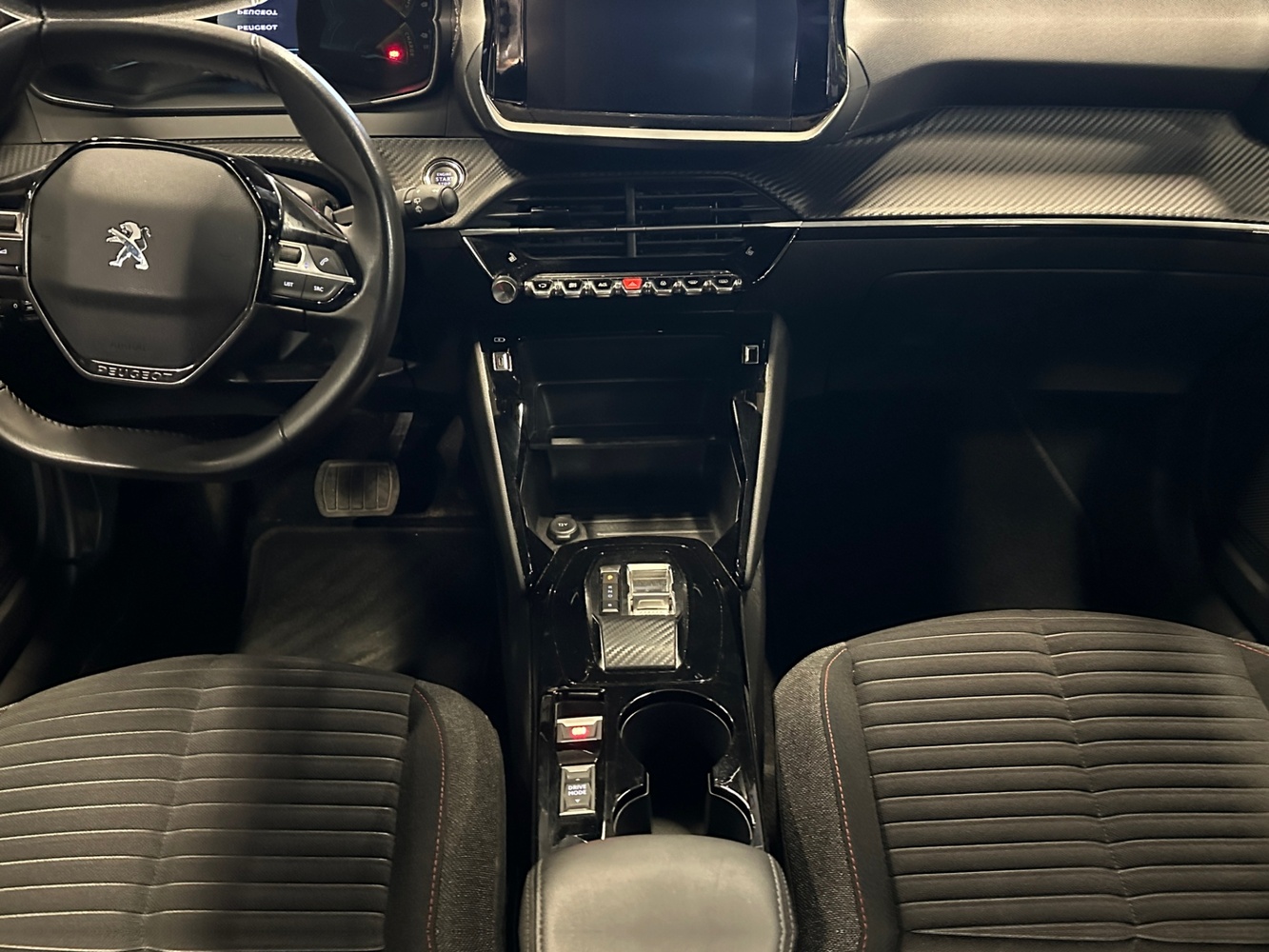 Peugeot e-2008 vaihtoauto