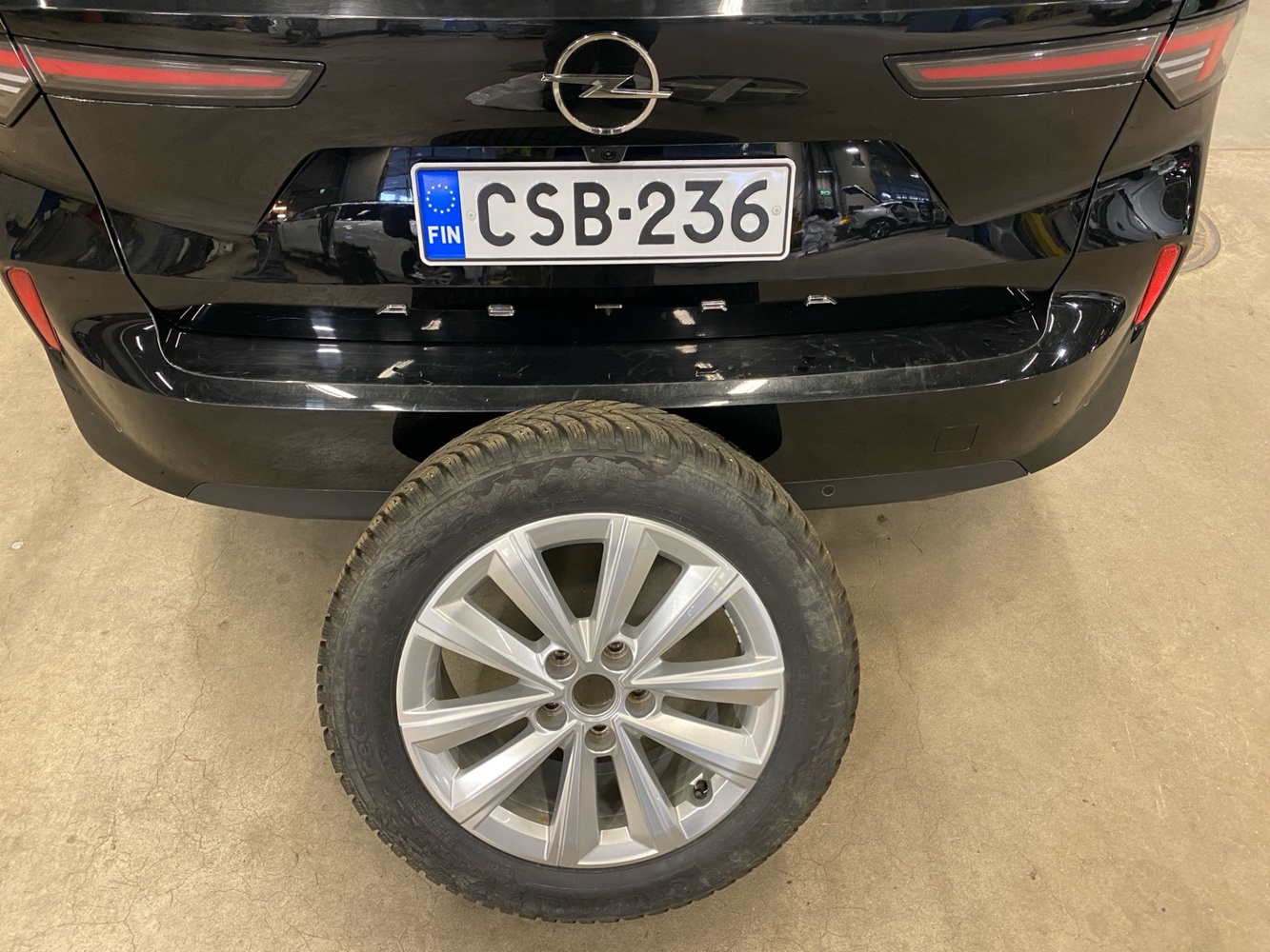 Opel Astra vaihtoauto
