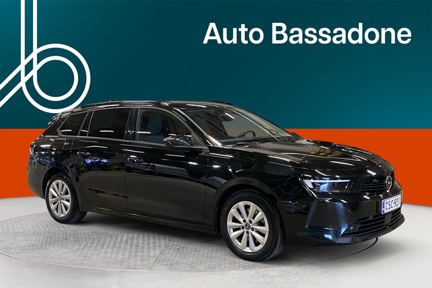 Opel Astra vaihtoauto