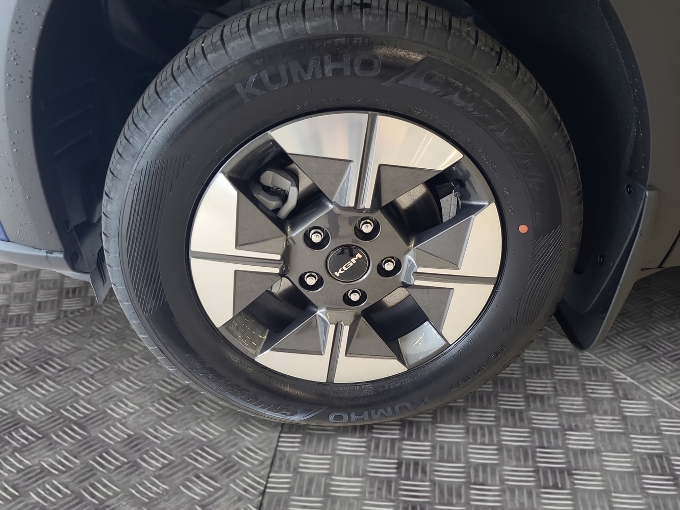 KGM Musso EV vaihtoauto