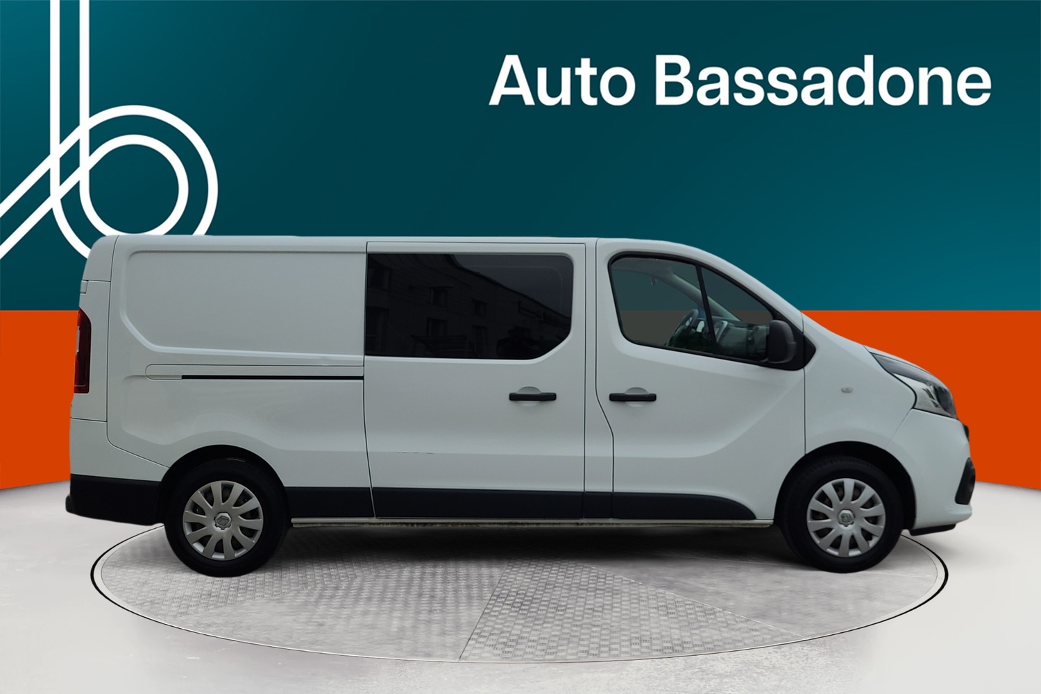 Renault Trafic vaihtoauto