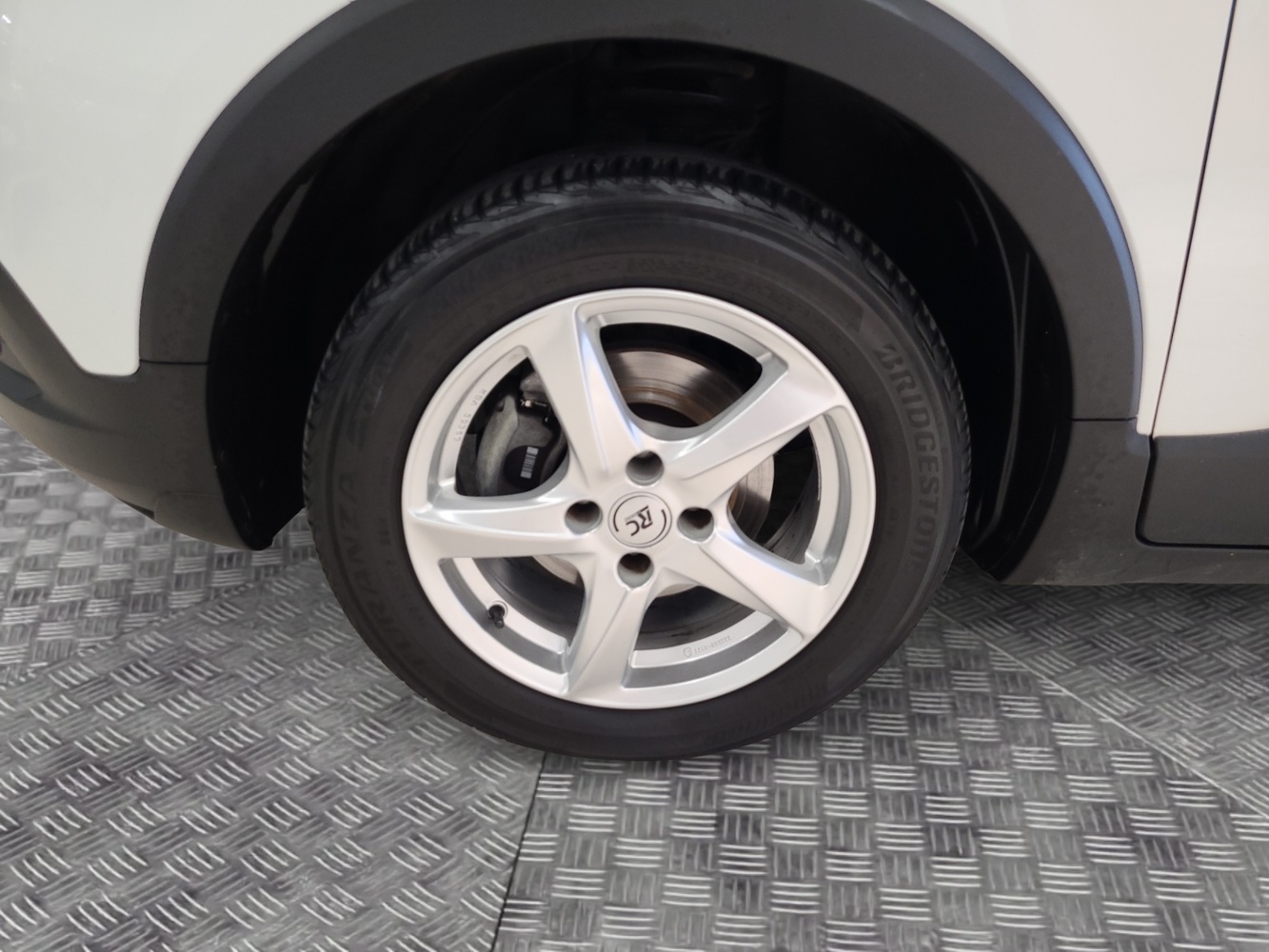 Opel Crossland X vaihtoauto