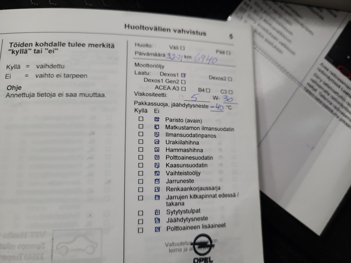 Opel Crossland X vaihtoauto