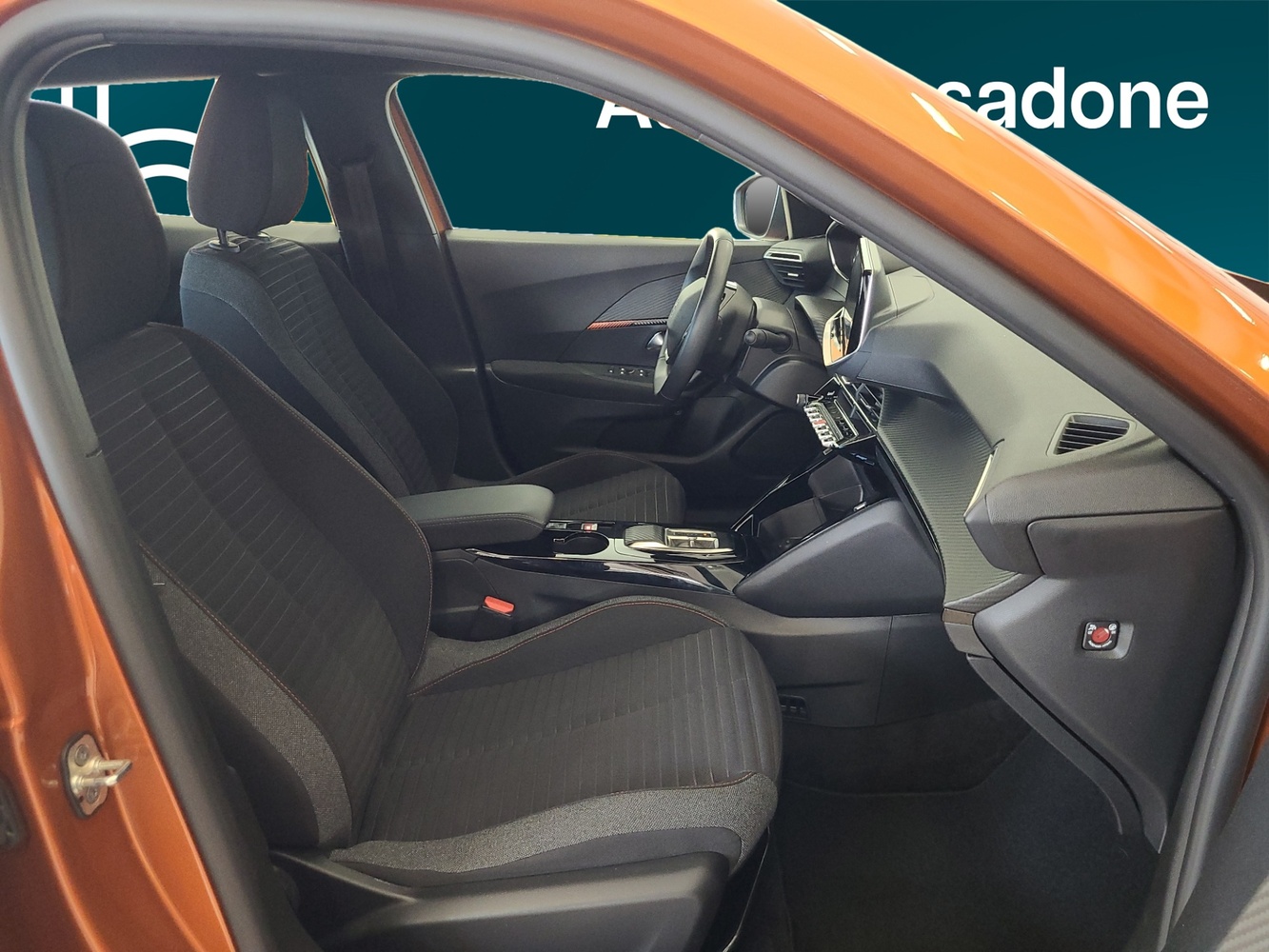Peugeot e-2008 vaihtoauto
