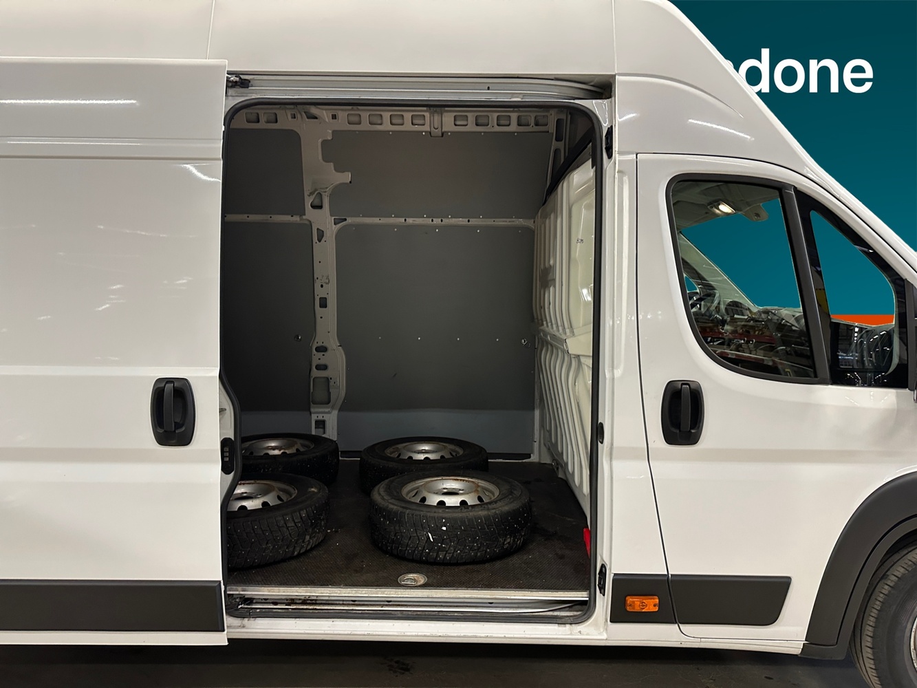 Peugeot Boxer vaihtoauto
