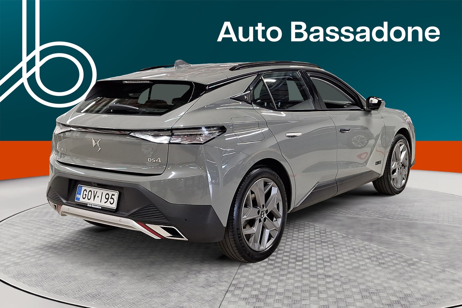 DS 4 vaihtoauto