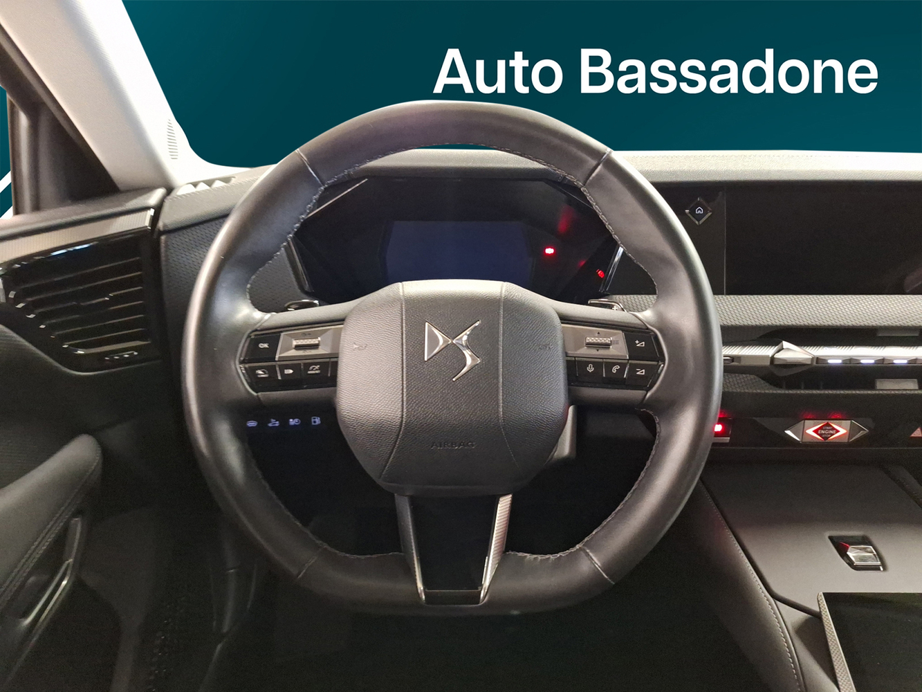 DS 4 vaihtoauto