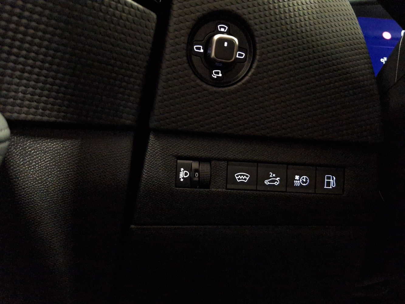 DS 4 vaihtoauto
