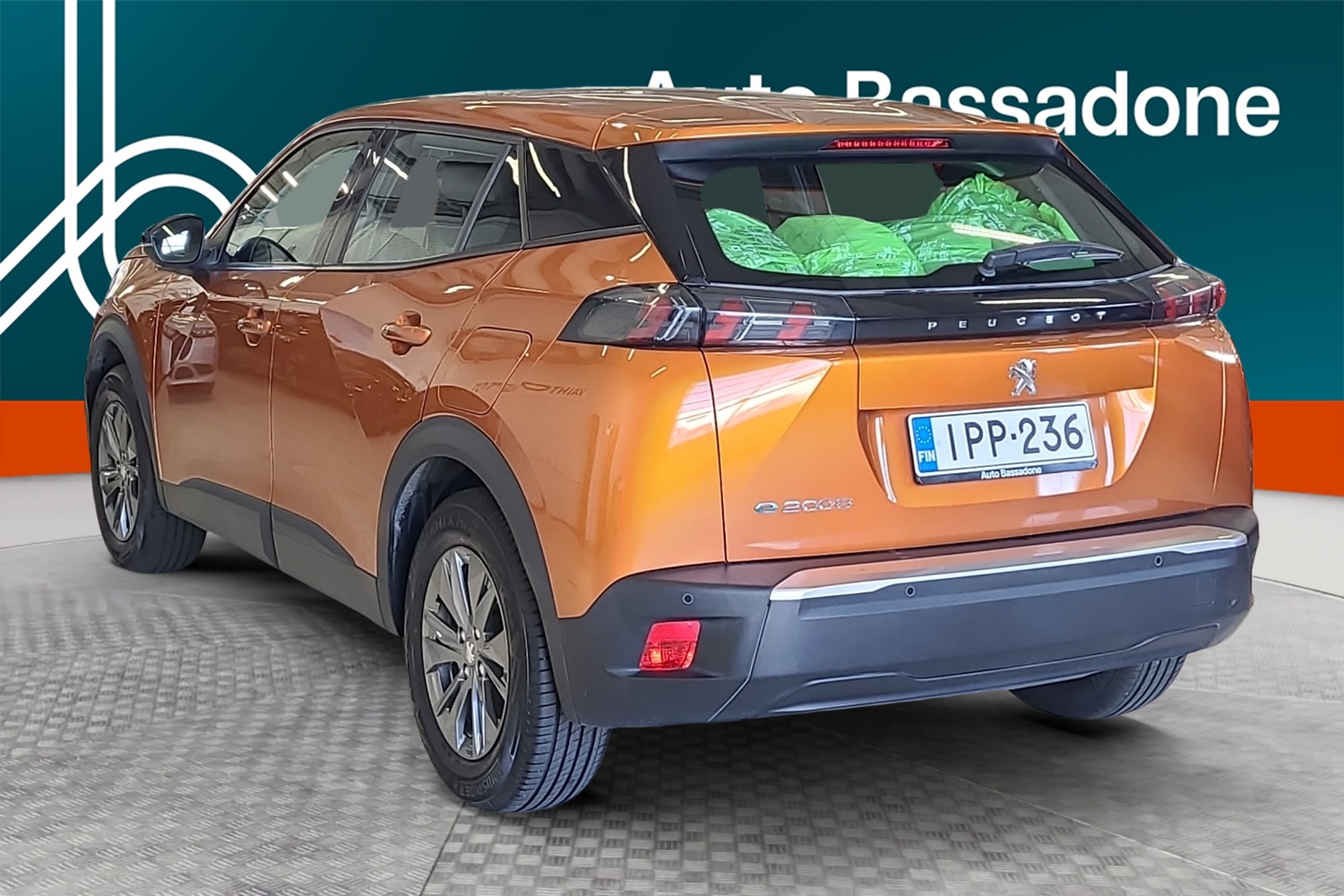 Peugeot e-2008 vaihtoauto