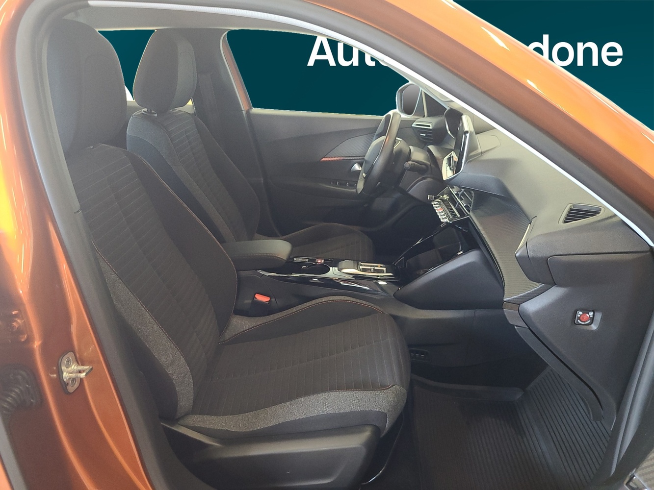 Peugeot e-2008 vaihtoauto
