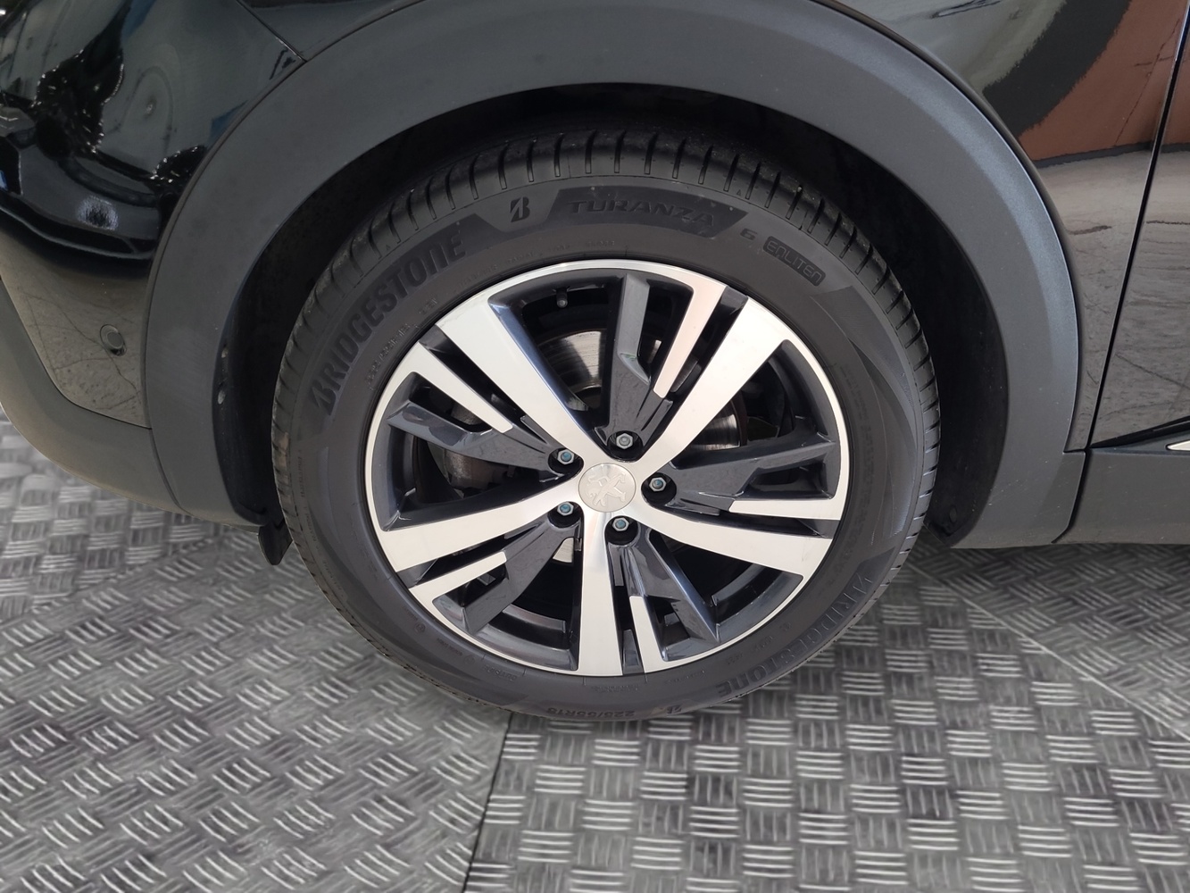 Peugeot 3008 vaihtoauto