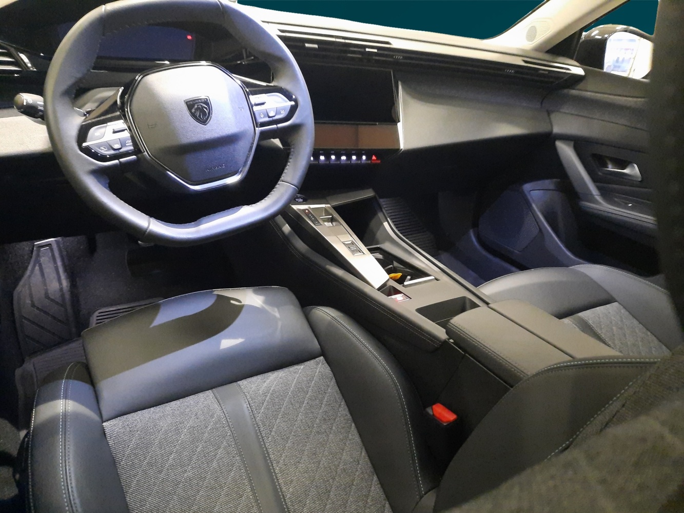 Peugeot 408 vaihtoauto