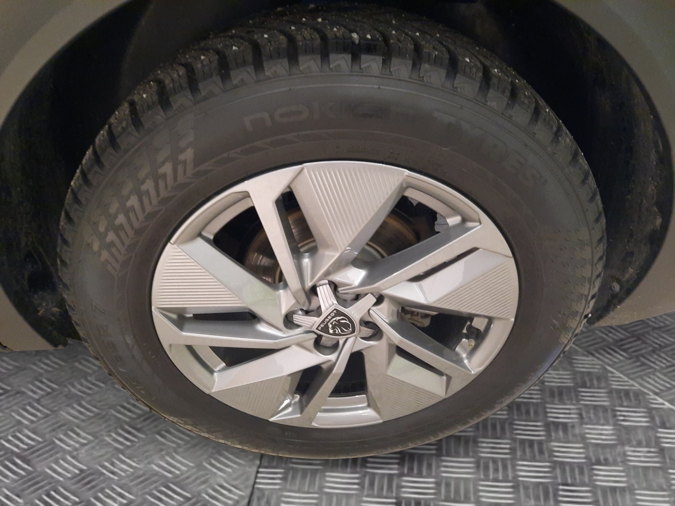 Peugeot 408 vaihtoauto