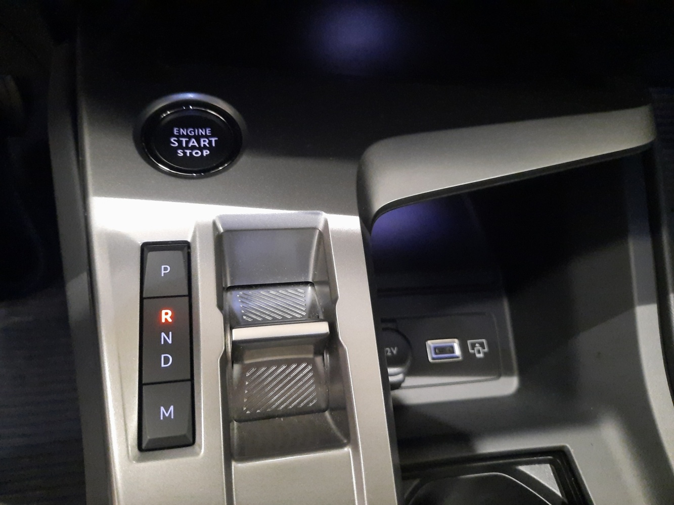 Peugeot 408 vaihtoauto