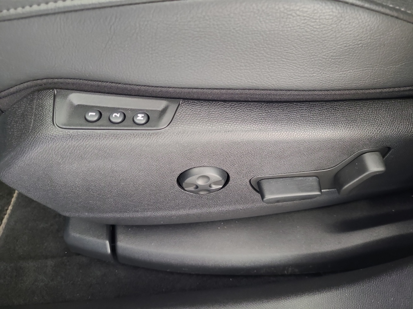 DS 7 Crossback vaihtoauto