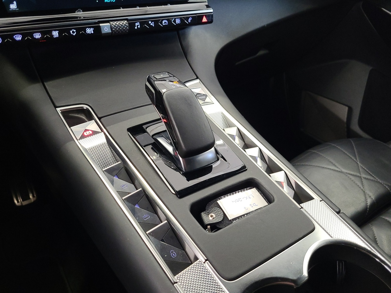 DS 7 Crossback vaihtoauto