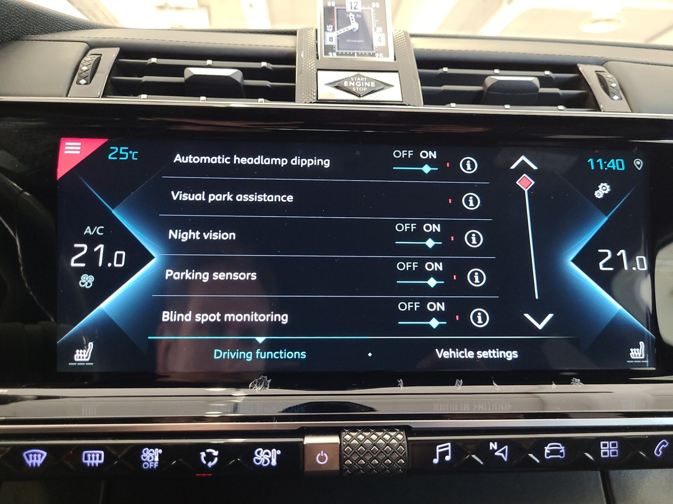 DS 7 Crossback vaihtoauto
