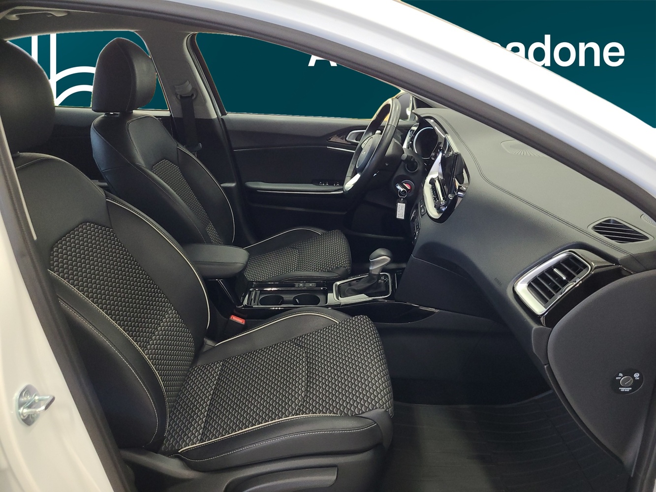 Kia XCeed vaihtoauto
