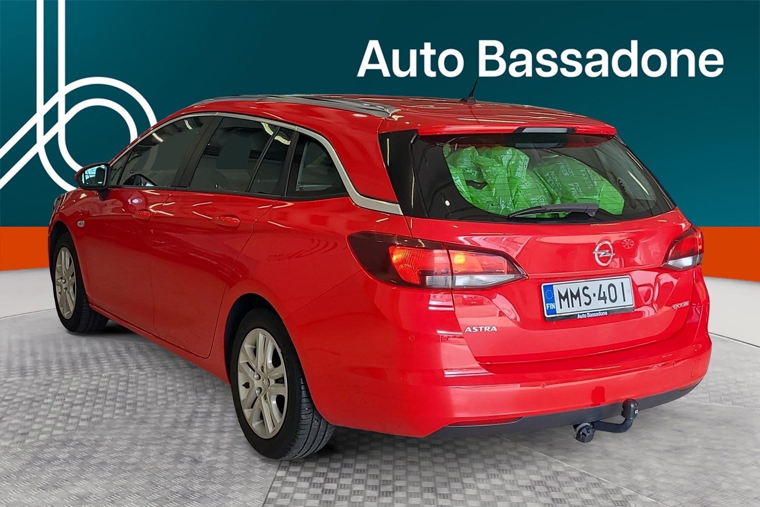 Opel Astra vaihtoauto