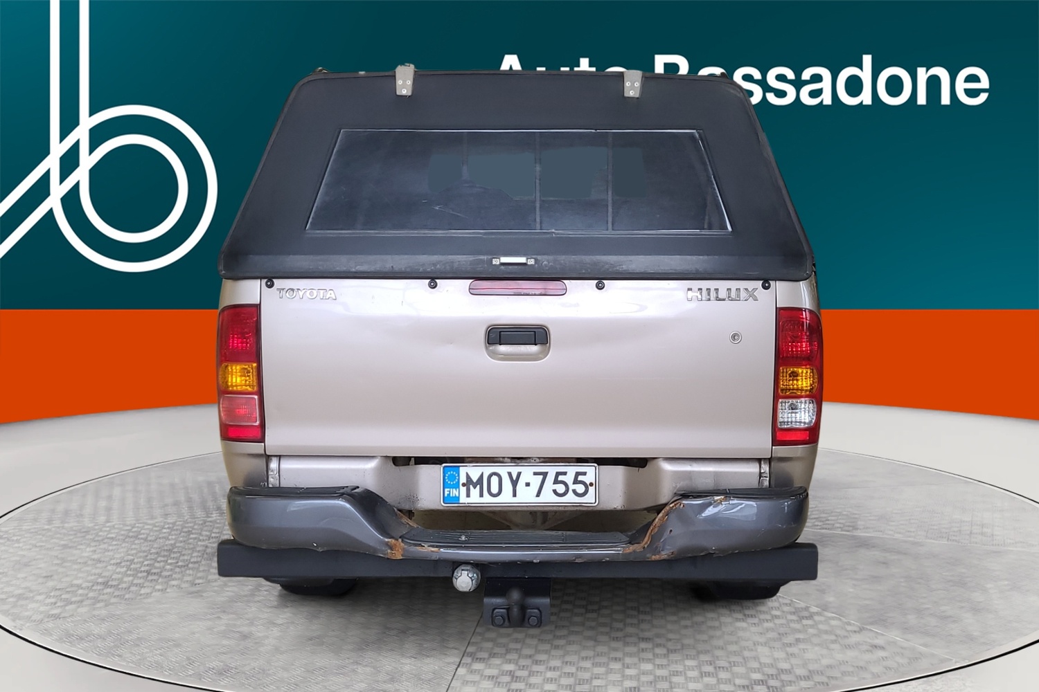 Toyota Hilux vaihtoauto