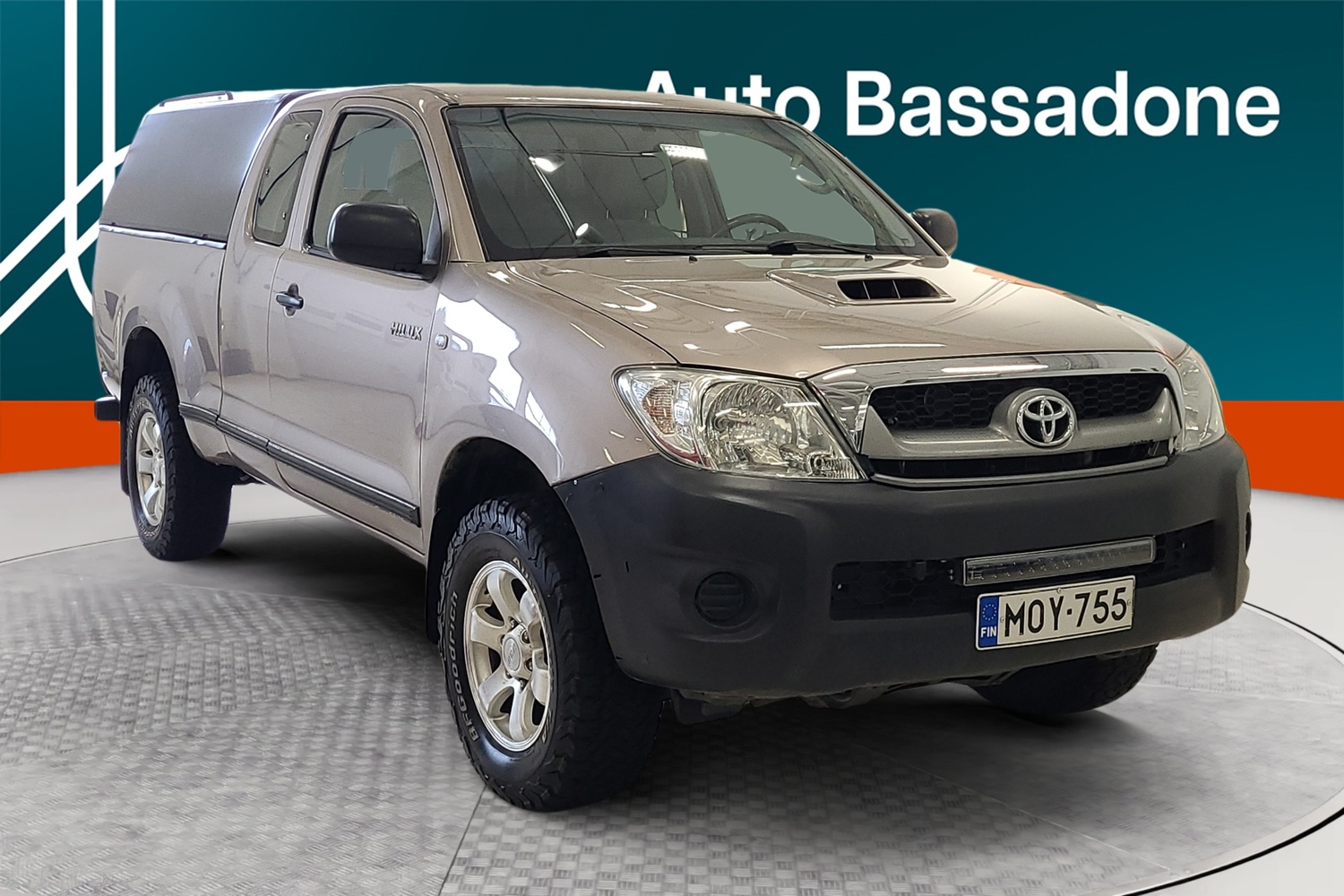 Toyota Hilux vaihtoauto