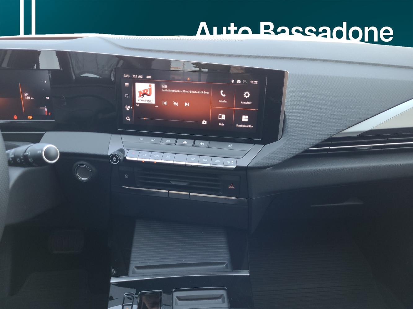 Opel Astra vaihtoauto