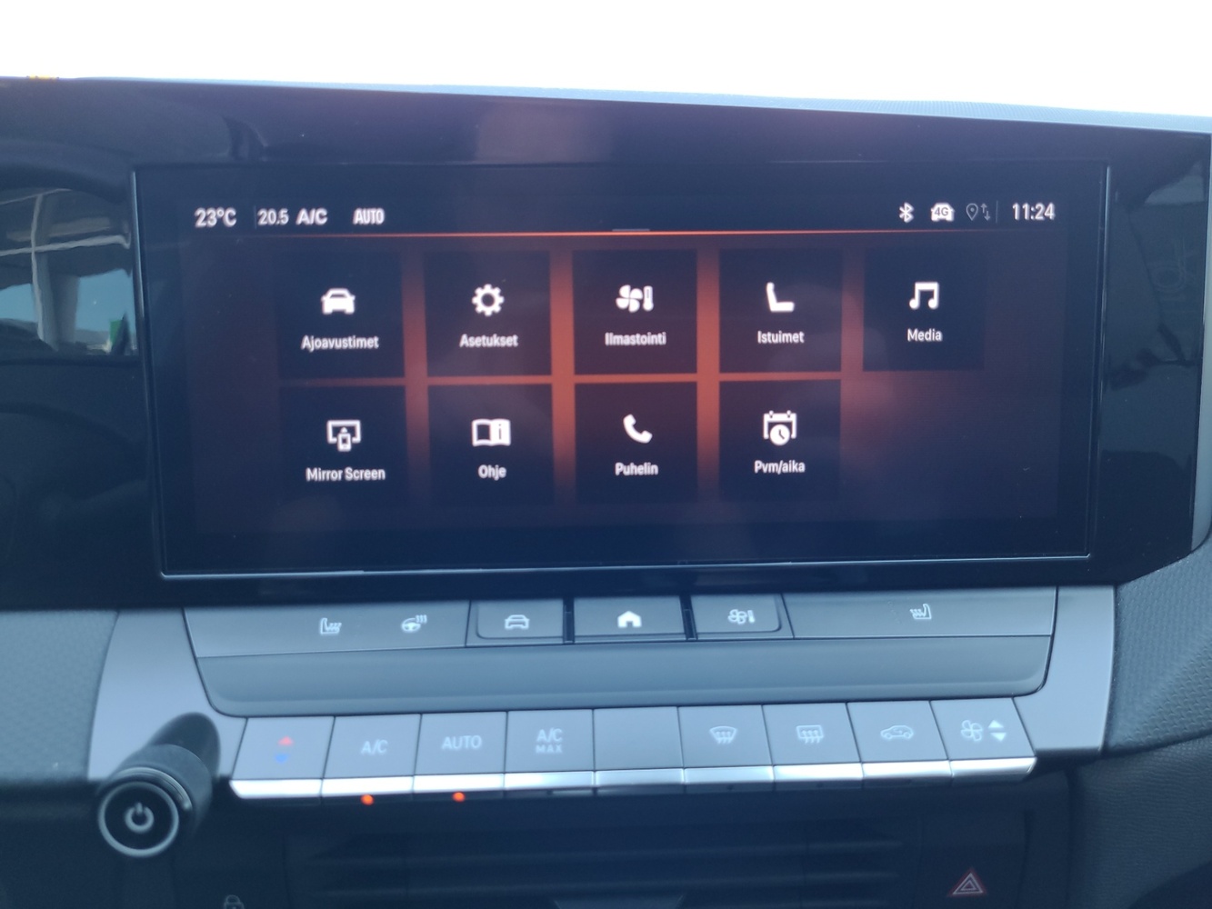 Opel Astra vaihtoauto