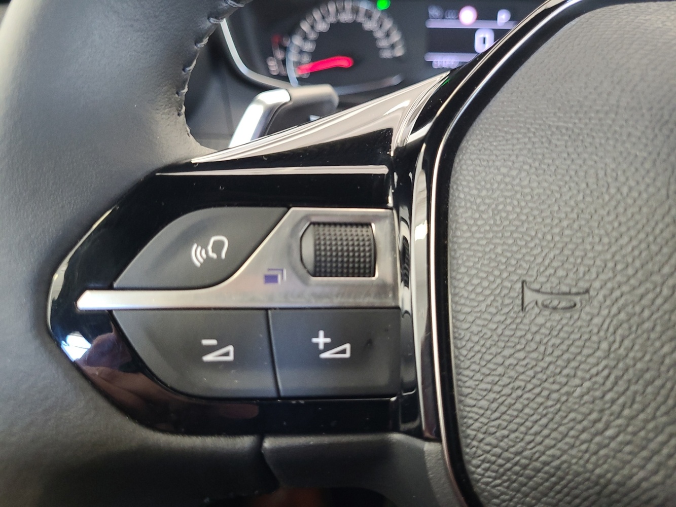 Peugeot 2008 vaihtoauto