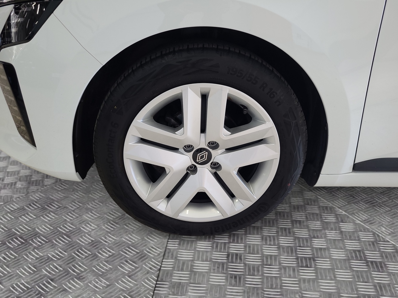 Renault Clio vaihtoauto