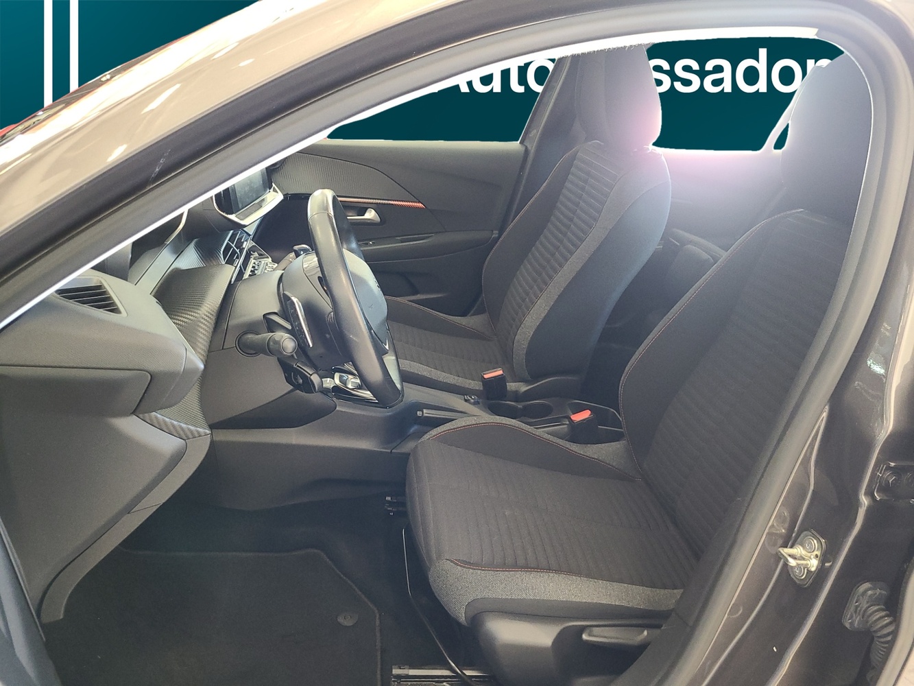 Peugeot 208 vaihtoauto