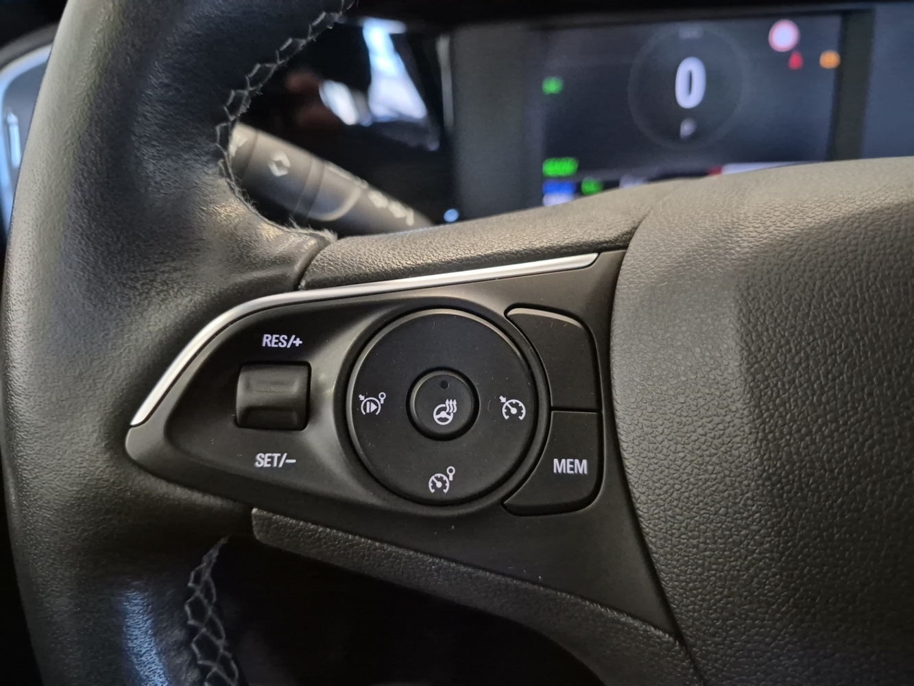 Opel Mokka-e vaihtoauto