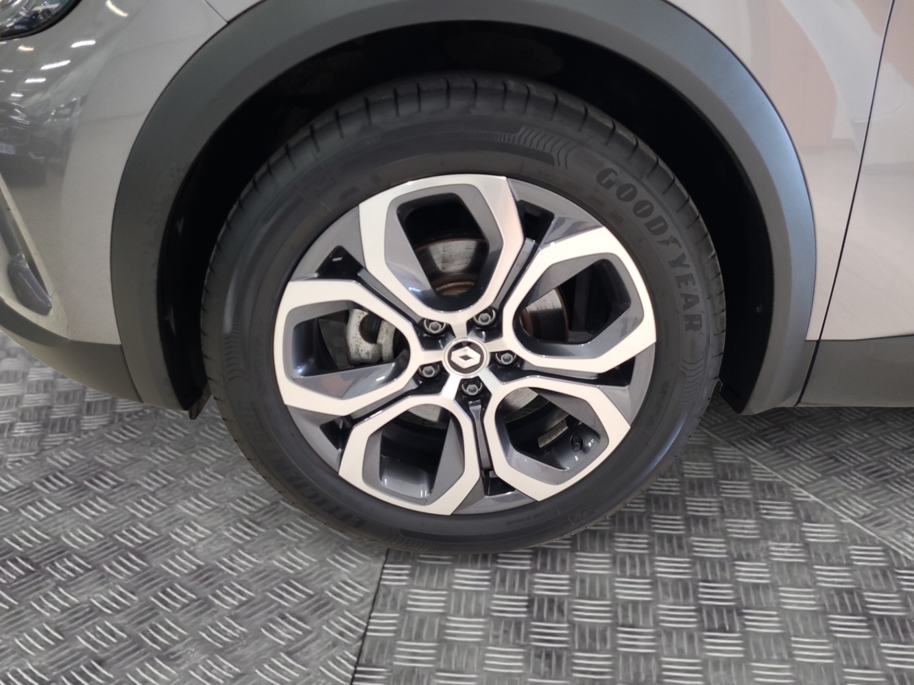 Renault Captur vaihtoauto