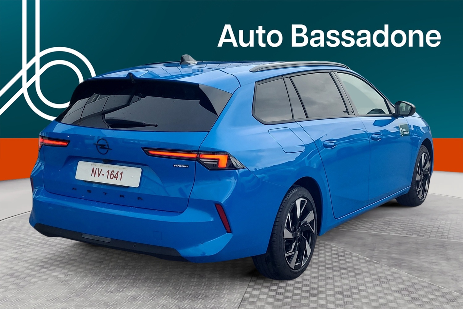 Opel Astra vaihtoauto