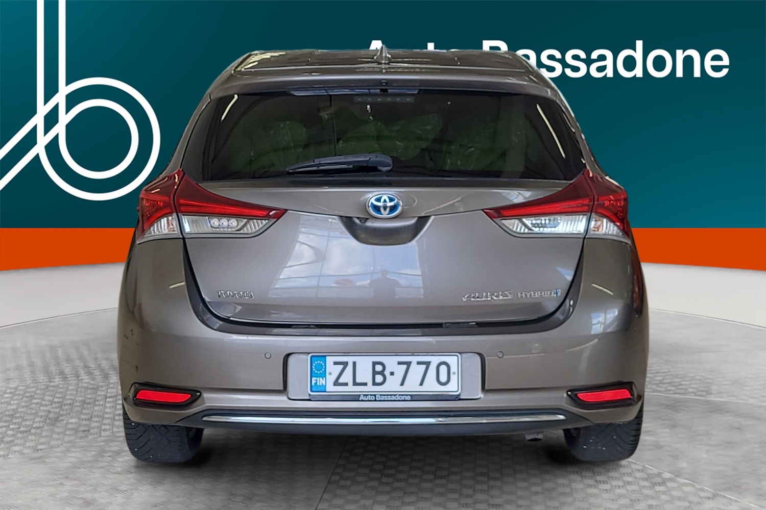 Toyota Auris vaihtoauto
