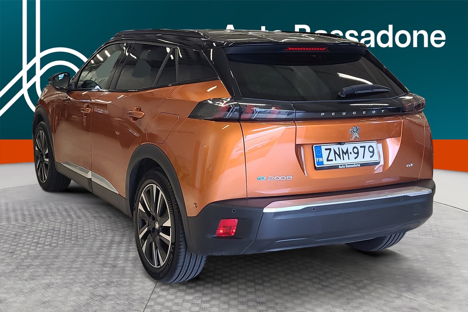 Peugeot e-2008 vaihtoauto