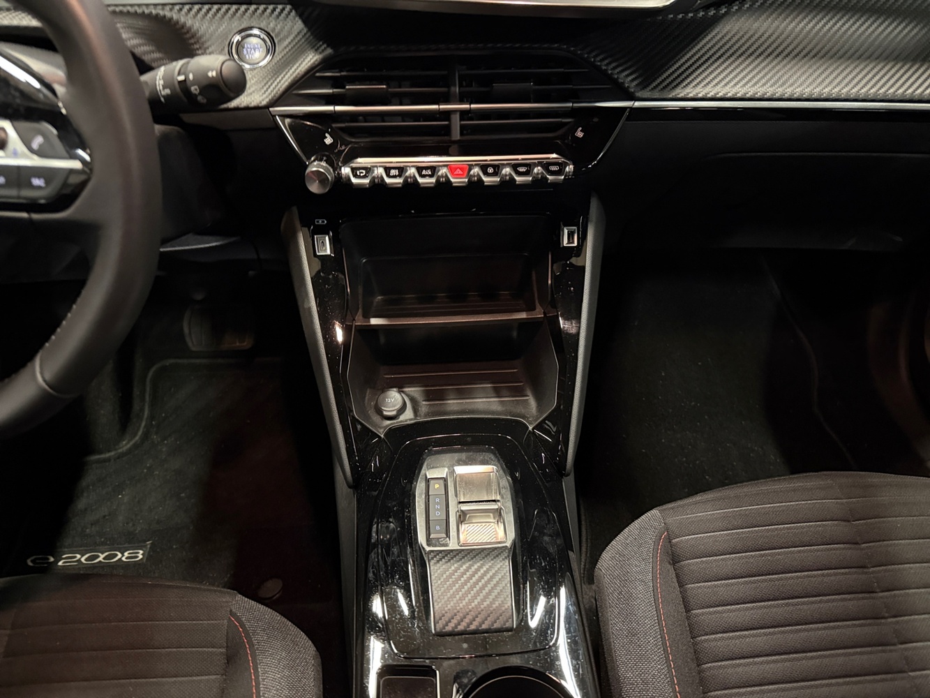 Peugeot e-2008 vaihtoauto