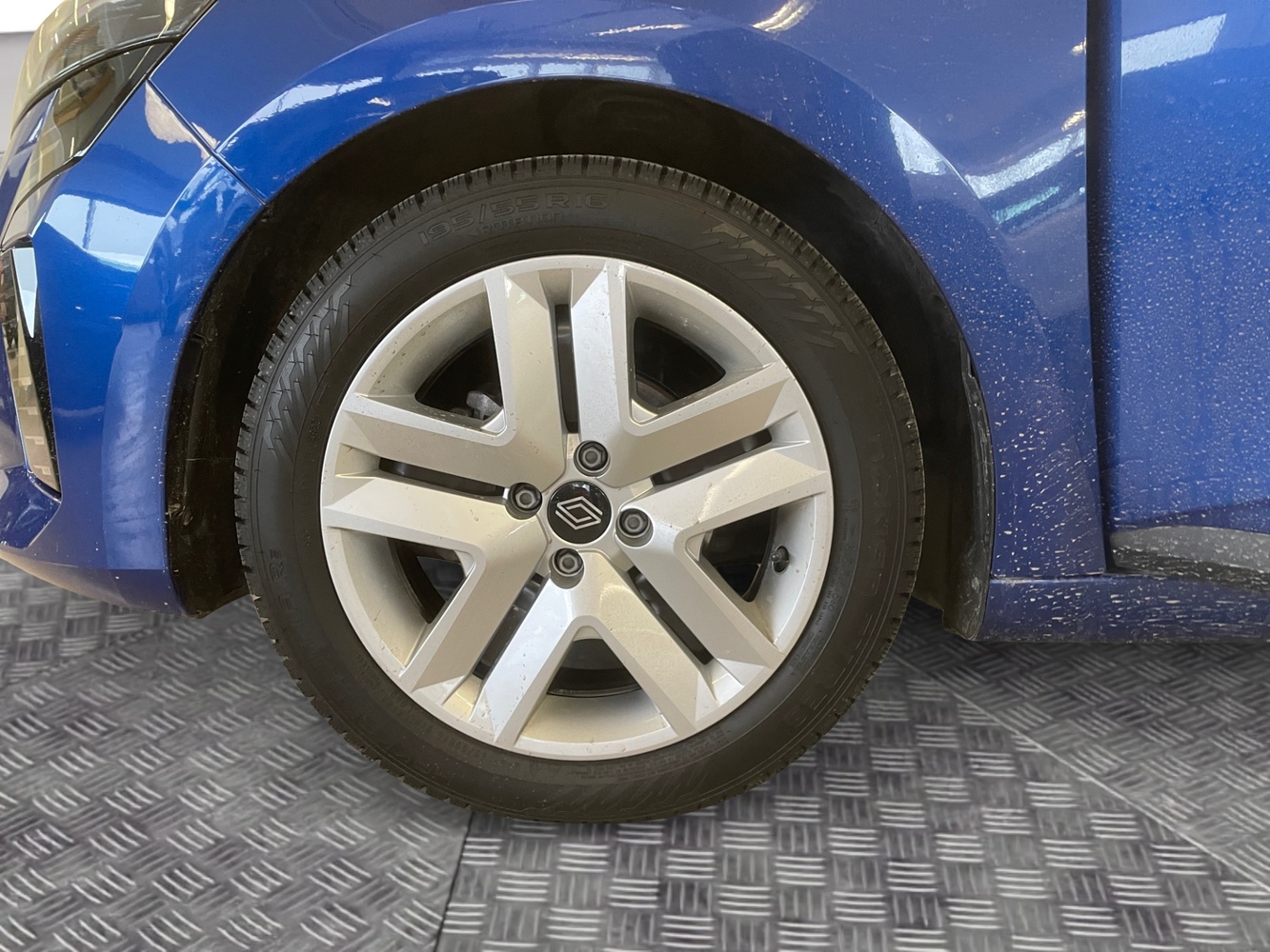 Renault Clio vaihtoauto