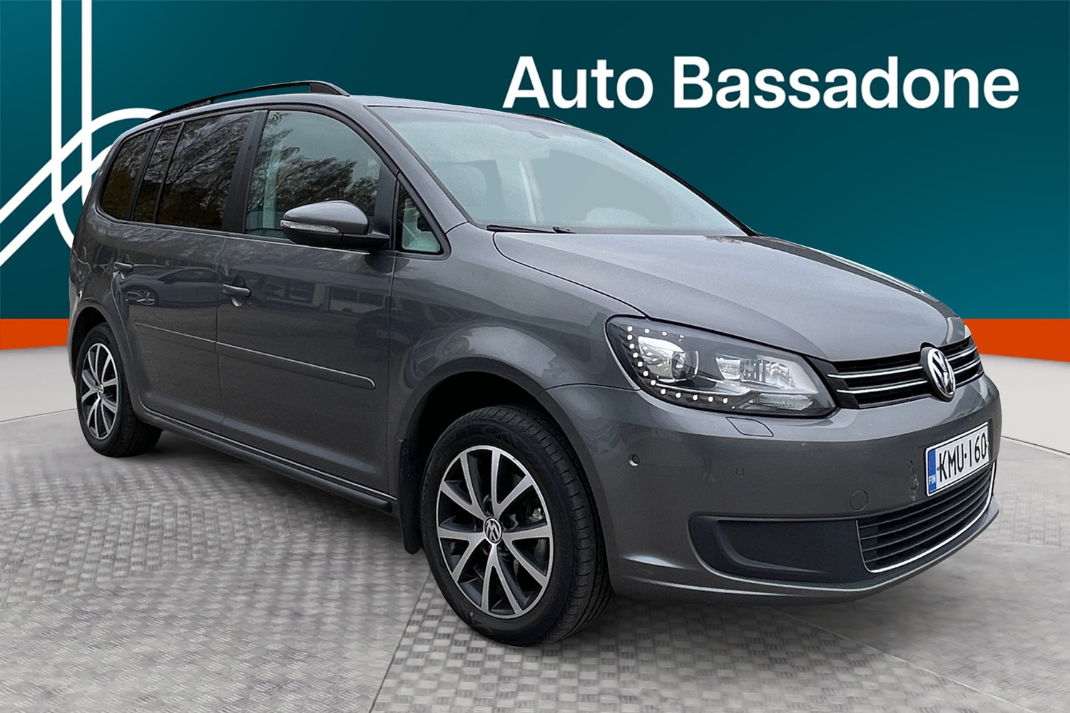 Volkswagen Touran vaihtoauto