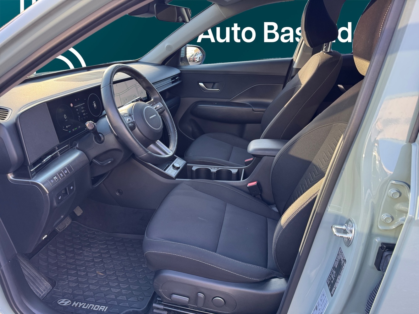 Hyundai KONA Hybrid vaihtoauto