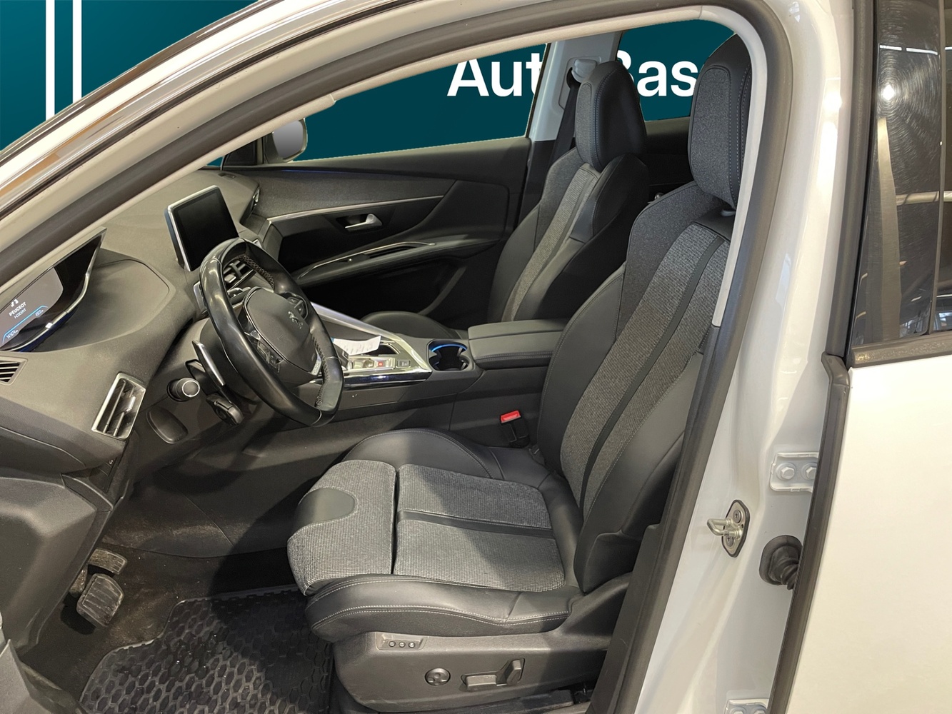 Peugeot 3008 vaihtoauto