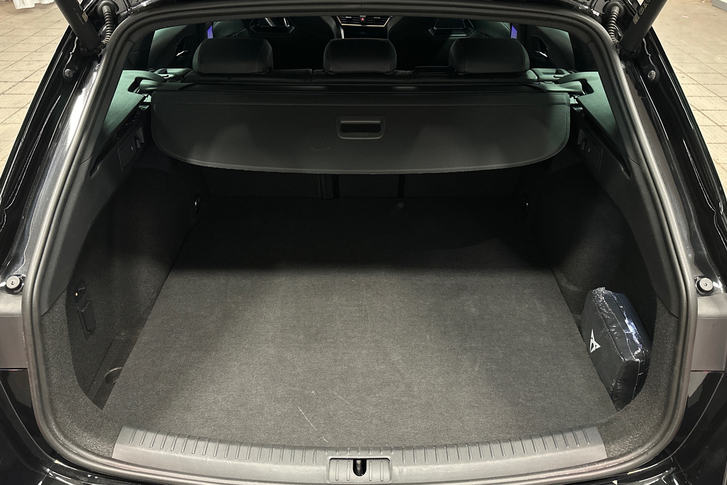 Cupra Leon Sportstourer vaihtoauto