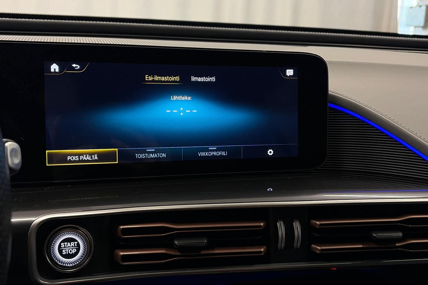 Mercedes-Benz EQC vaihtoauto