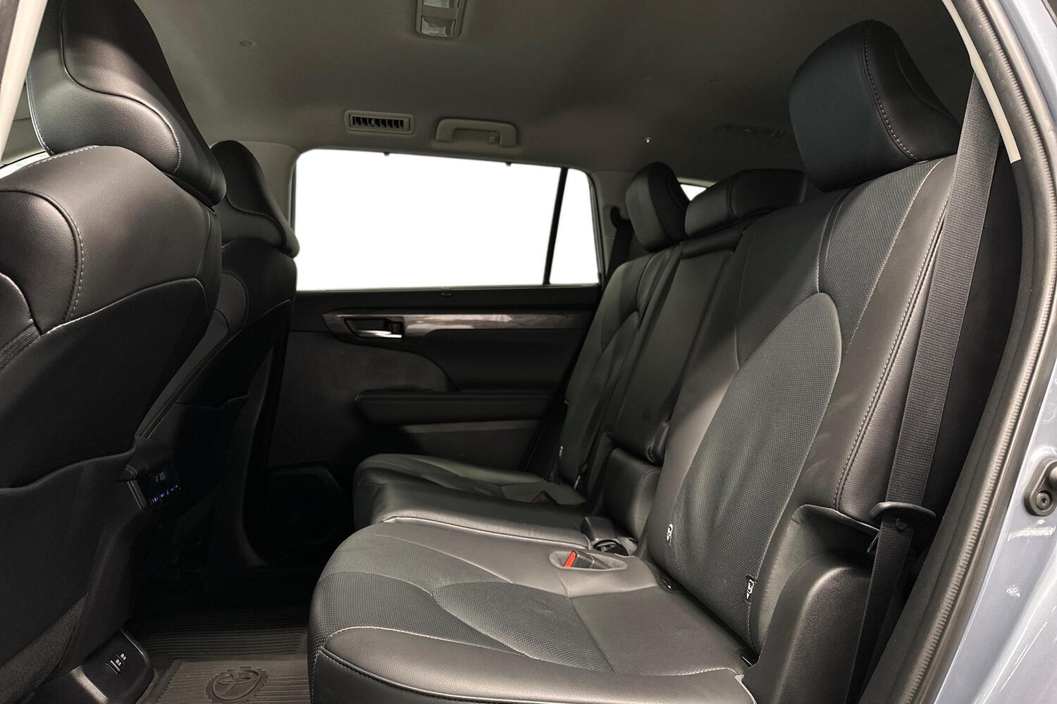 Toyota Land Cruiser vaihtoauto
