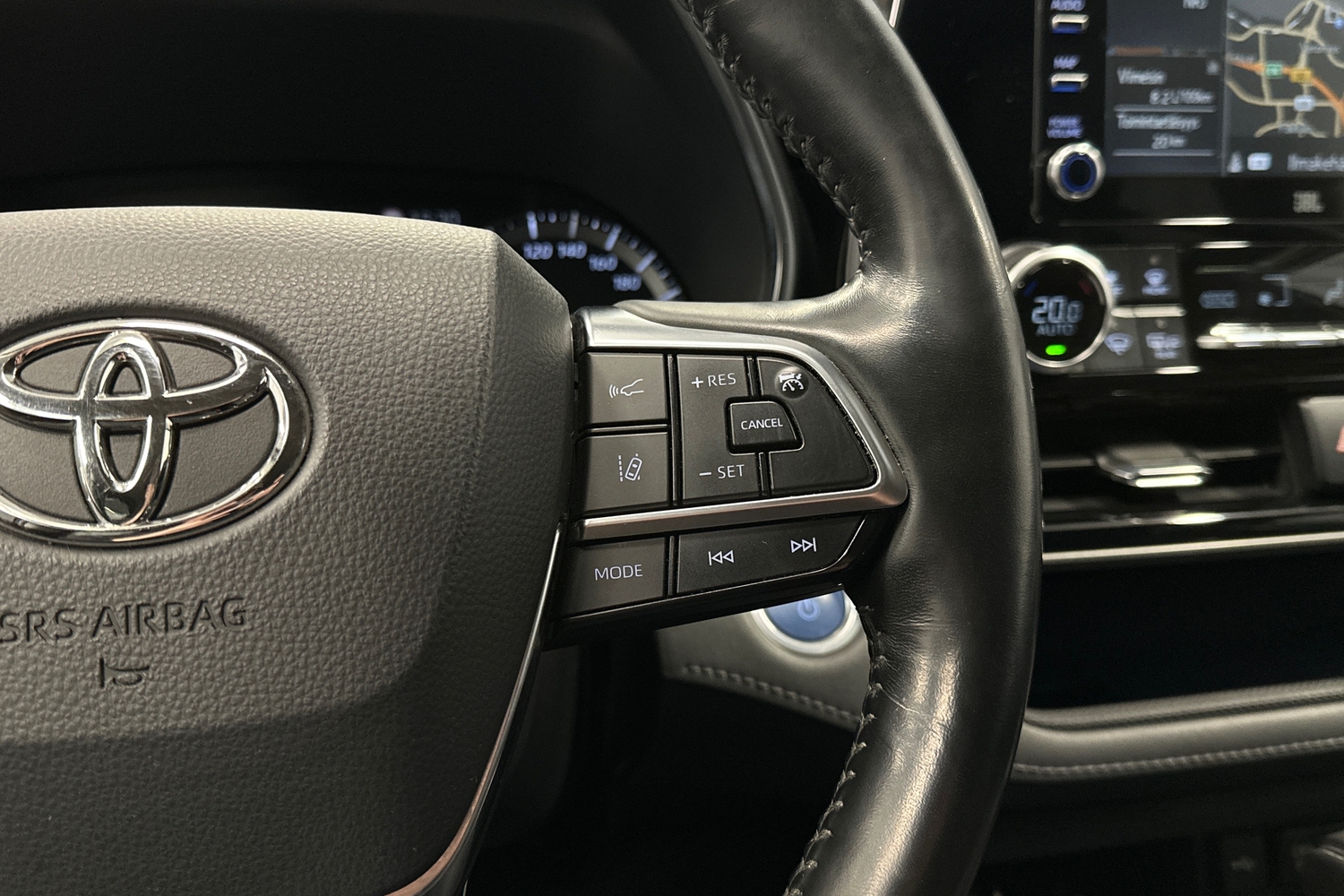 Toyota Land Cruiser vaihtoauto