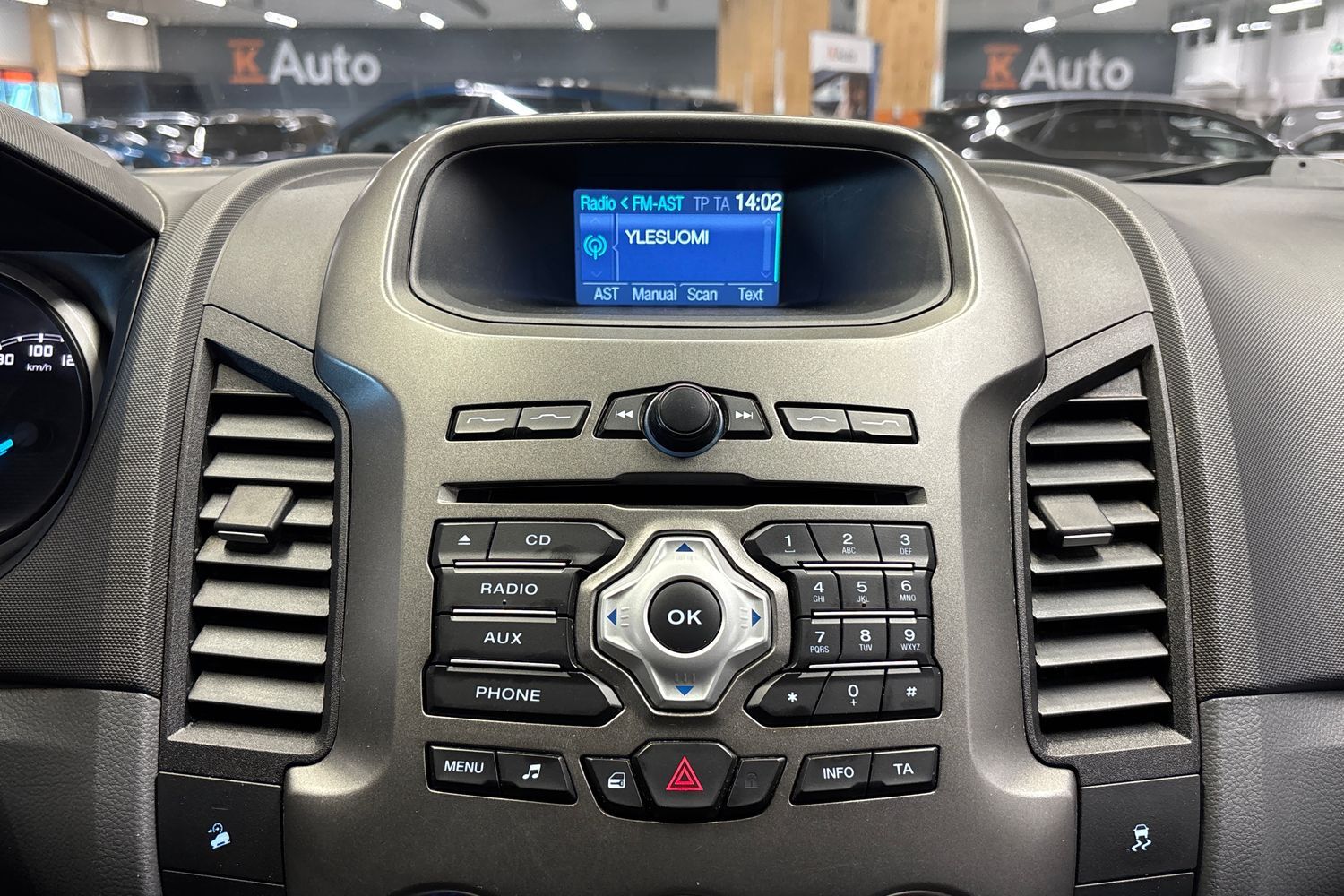 Ford Ranger vaihtoauto