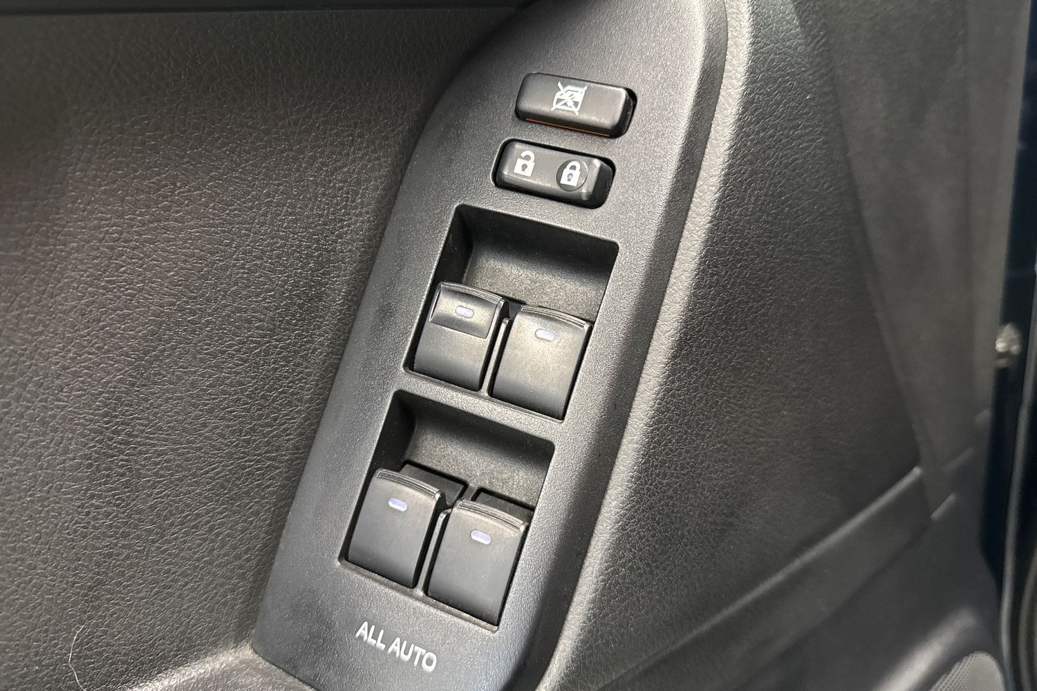 Toyota Land Cruiser vaihtoauto